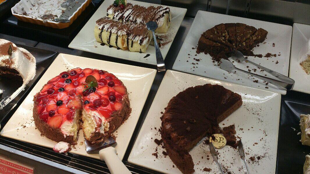 スイーツパラダイス 食べログ Eating