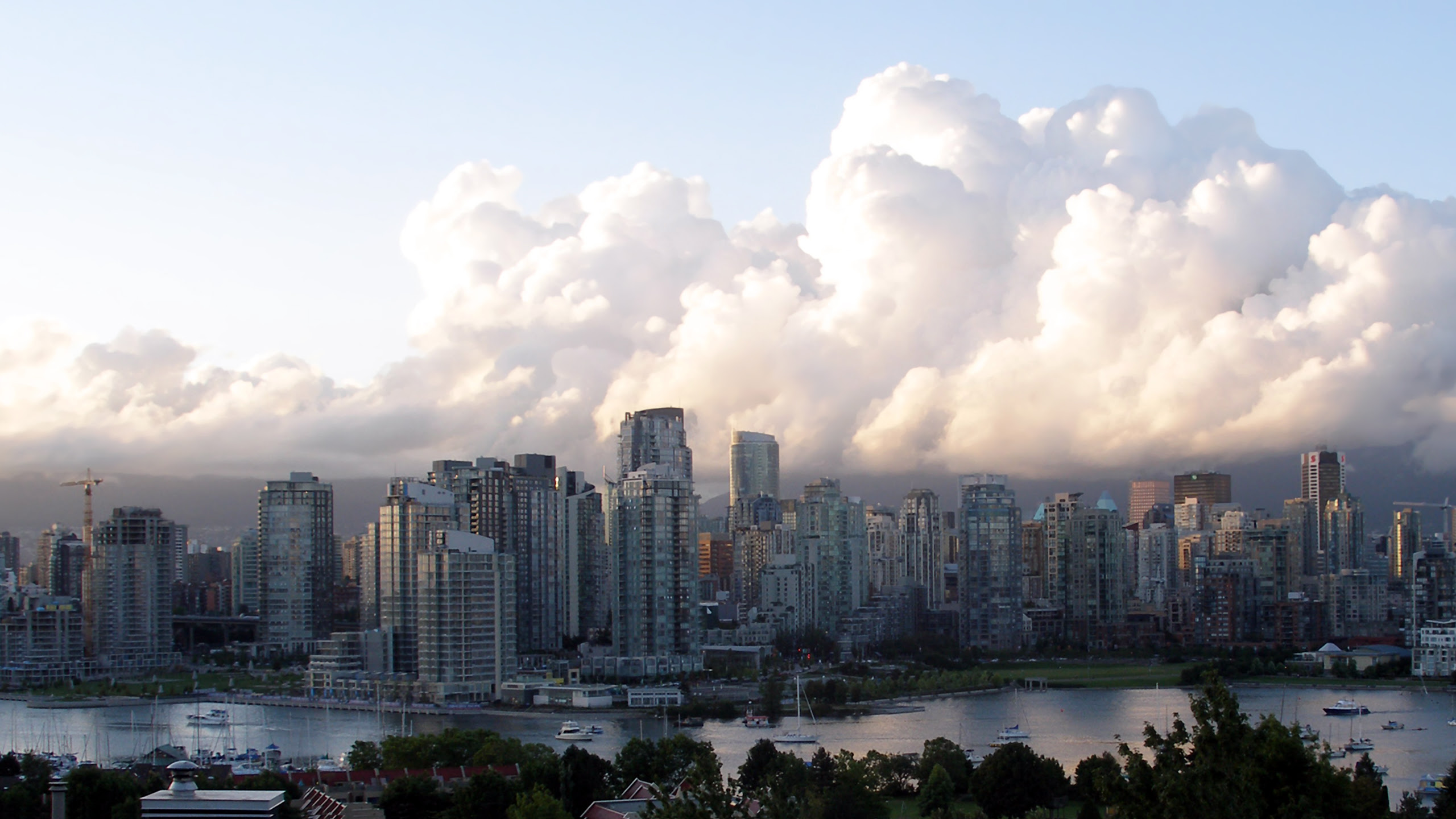 今日の壁紙 バンクーバーの夕暮れ Wqhd Ringoon Pop