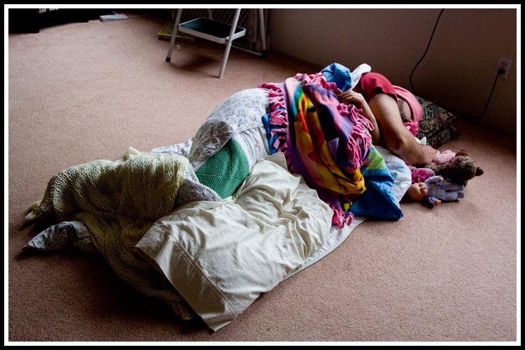 father_of_girls_napping