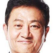 The Family Is Coming-Park Jun Gyu.jpg