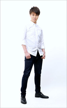 プロフィール写真 宣材写真 静岡市 写真スタジオ フォトスタジオ フリーズモーション