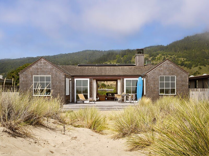 Traditional Beach House in Northern California Stinson Traditional Beach House in Northern California Stinson
