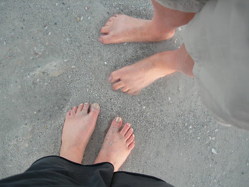 beachy feet