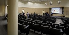 El Diaz-Balart Hall (Salón Diaz-Balart) de la Universidad Internacional de Florida (FIU)