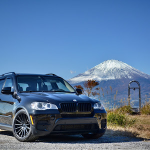 X5 E70