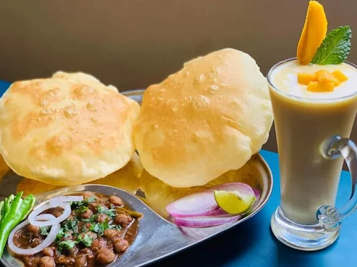 Rajma Chole Bhature Combo