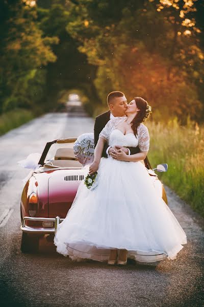 Fotografo di matrimoni Tamás Greguss (gregusstamas). Foto del 3 marzo 2019