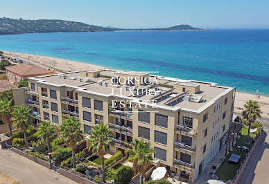 Seaside apartment with terrace 5