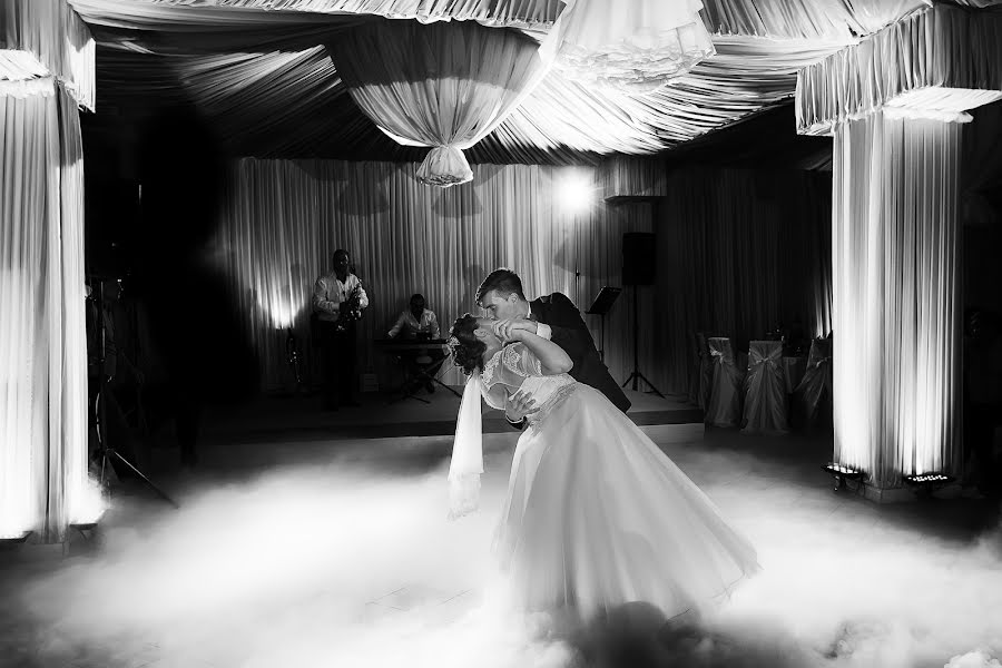 Photographe de mariage Ionut Bogdan Patenschi (ionutbogdanpat). Photo du 19 février 2017