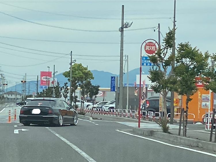 スカイラインのフォロワーさん…・盗撮・お気をつけて・みい〜つけた🤗に関するカスタム事例の投稿画像2枚目