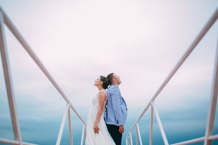 Fotógrafo de casamento Andrey Banit (andrewbanit). Foto de 26 de agosto 2015