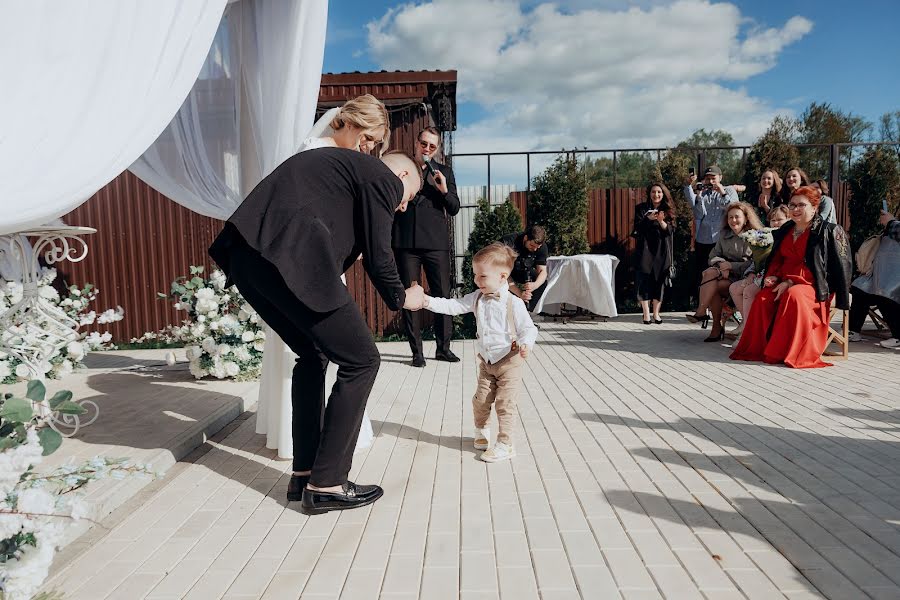 Fotógrafo de casamento Aleksandr Savenkov (savuchka57). Foto de 10 de junho 2023