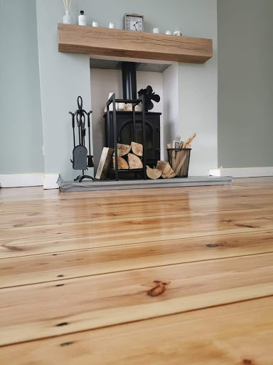 Pine Floor