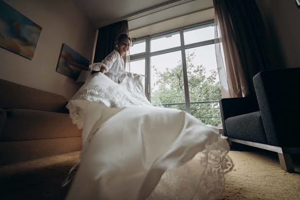 結婚式の写真家Sasha Samsonova (sashasamsonova)。2019 4月6日の写真