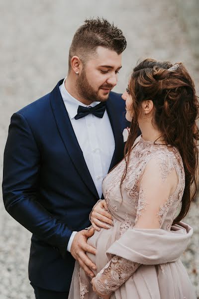 Hochzeitsfotograf Andreea Vasilache (e-motions). Foto vom 25. März 2019