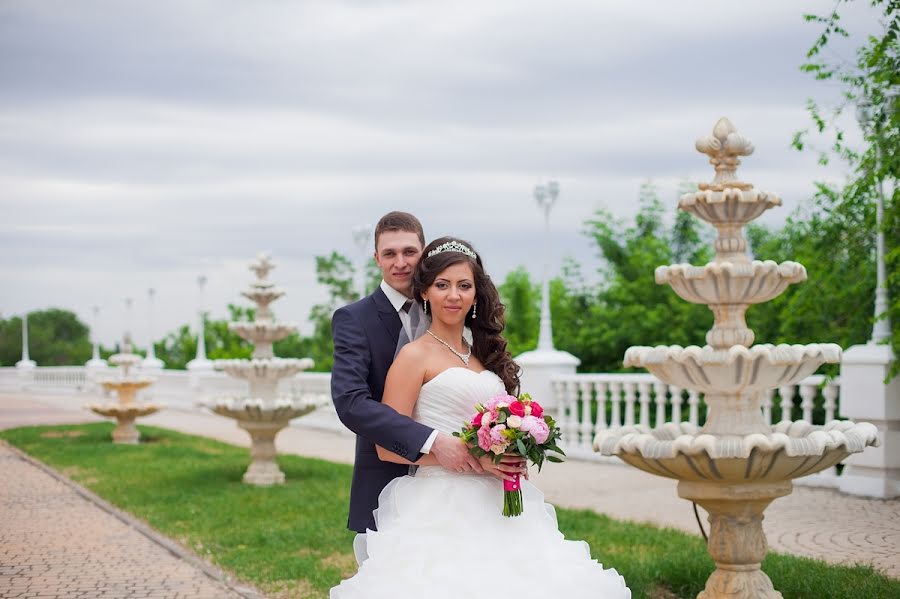 Wedding photographer Ekaterina Marinina (marinina). Photo of 28 May 2013