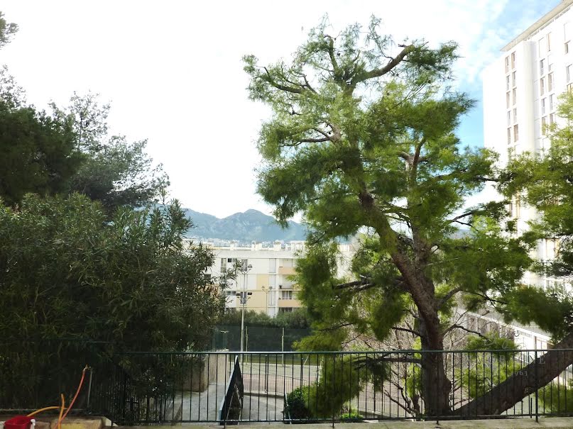 Vente appartement 2 pièces 40 m² à Marseille 11ème (13011), 100 000 €