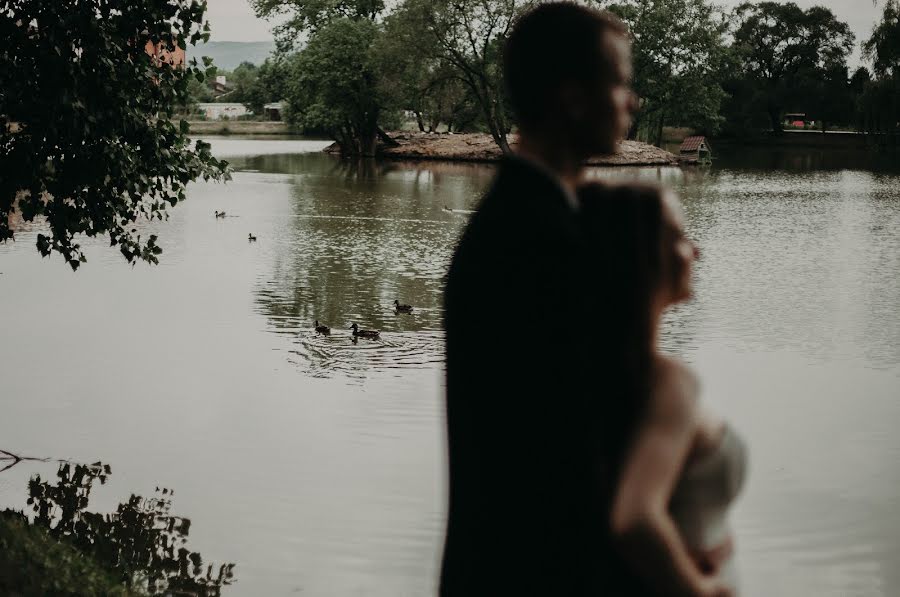 Fotografo di matrimoni Anna Zelenskaya (annazelenskaya). Foto del 1 aprile 2021