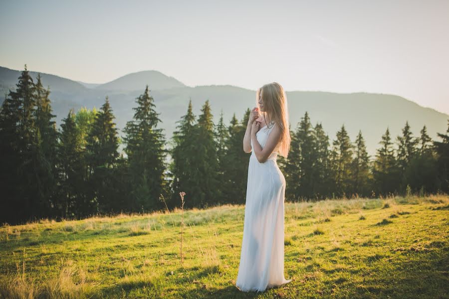 Bryllupsfotograf Marie Burlaka (marieburlaka). Bilde av 21 juni 2019