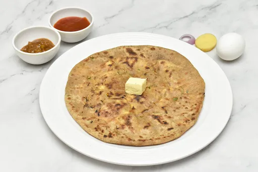 1 Aloo Pyaz Egg Paratha