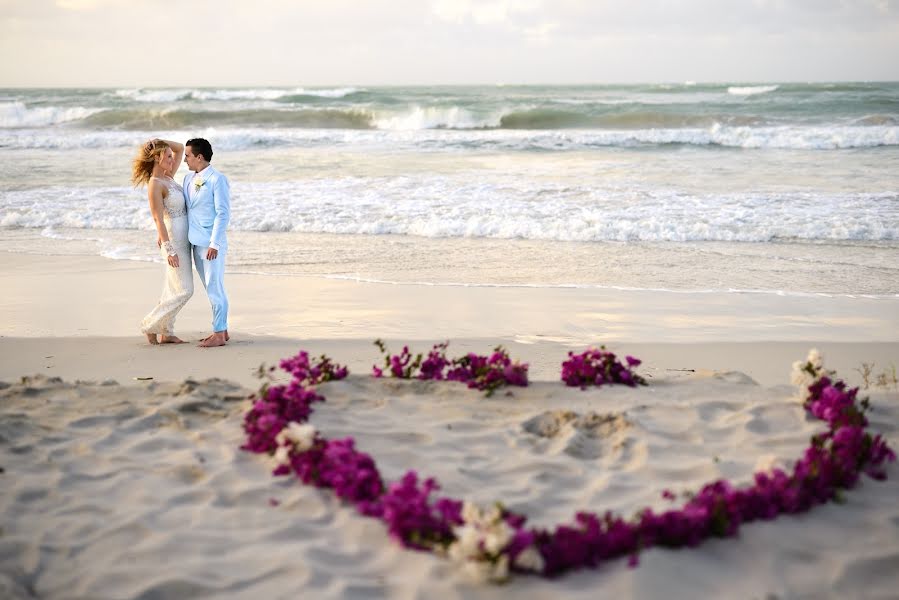 Wedding photographer Pál Tamás (tams). Photo of 21 April 2016