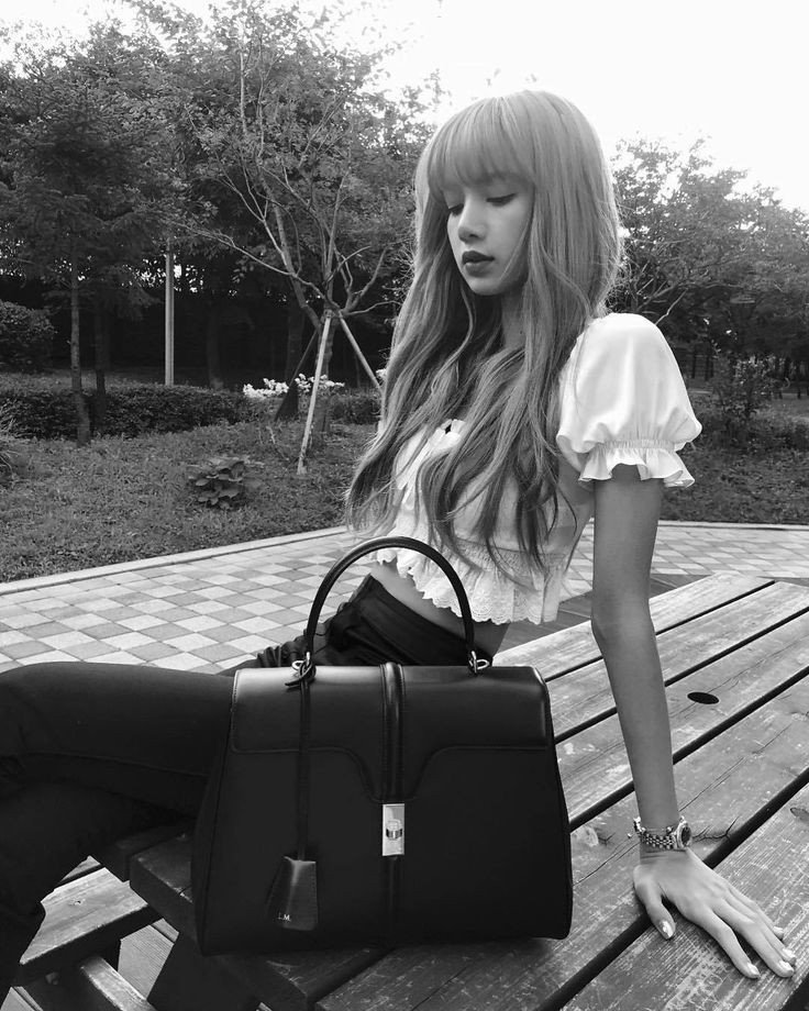 BLACKPINK's Lisa's Handbag Collection Is Massive And The Prices