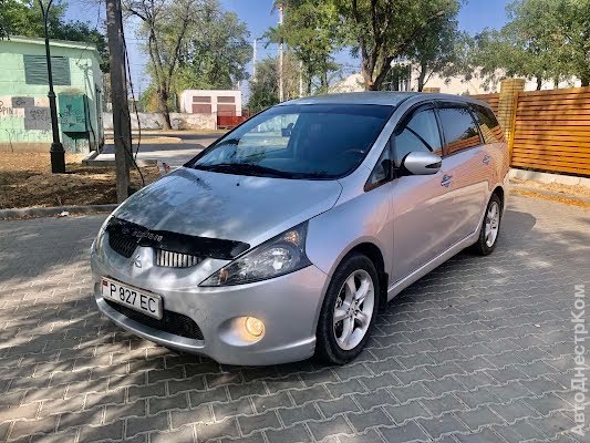 продам авто Mitsubishi Grandis Grandis фото 2