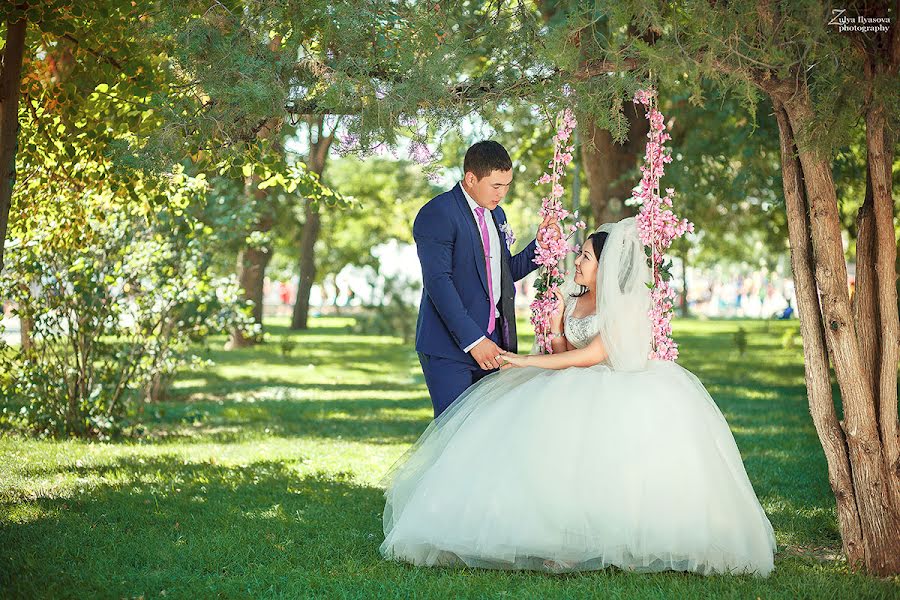 Wedding photographer Zulya Ilyasova (fotozu). Photo of 24 October 2014