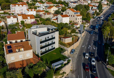 Maison avec piscine et terrasse 3