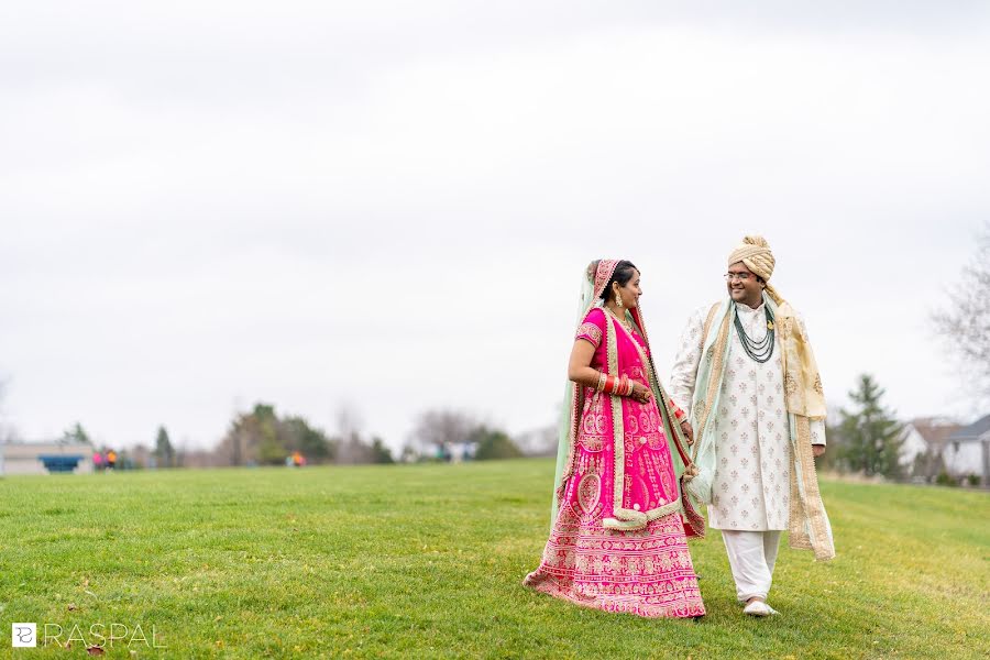 Kāzu fotogrāfs Raspal Singh (raspal). Fotogrāfija: 1. augusts 2021