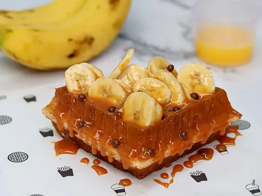 Banana & Salted Caramel Brussels Waffle!