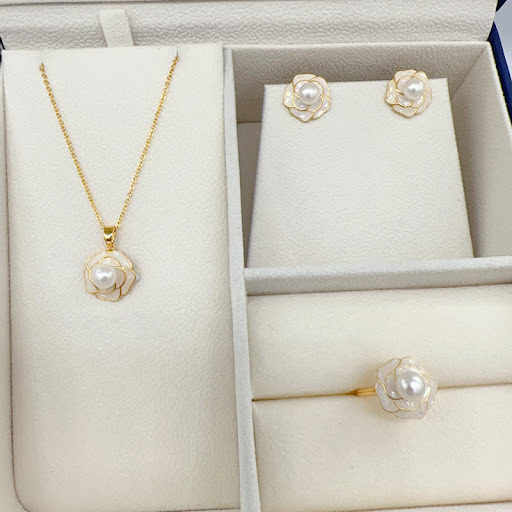 Title 16, Drip Glazed Camellia Ear Stud Pendant Ring Suit...