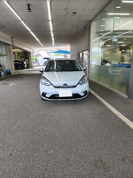 フィットのホンダのディーラー・タイムズマツモトキヨシ所沢緑町店・自宅の駐車場・原眼科に関するカスタム事例の投稿画像1枚目