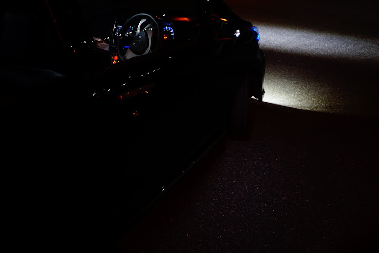 ムーヴカスタムのDIY・LEDウインカーミラー・REIZ・くるまにポピーに関するカスタム事例の投稿画像3枚目