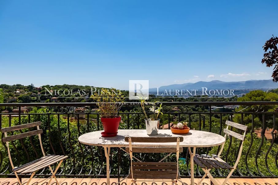 Vente villa 7 pièces 236.7 m² à Nice (06000), 1 950 000 €