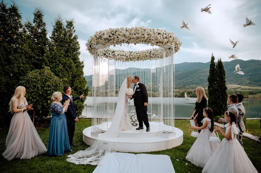 Wedding photographer Tsvetelina Deliyska (deliyska). Photo of 15 September 2021