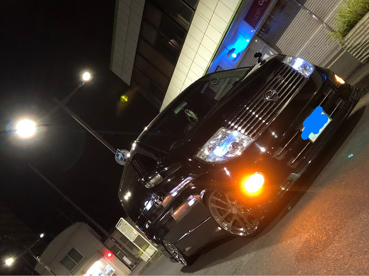 エルグランドの教えてくださいに関するカスタム事例の投稿画像2枚目