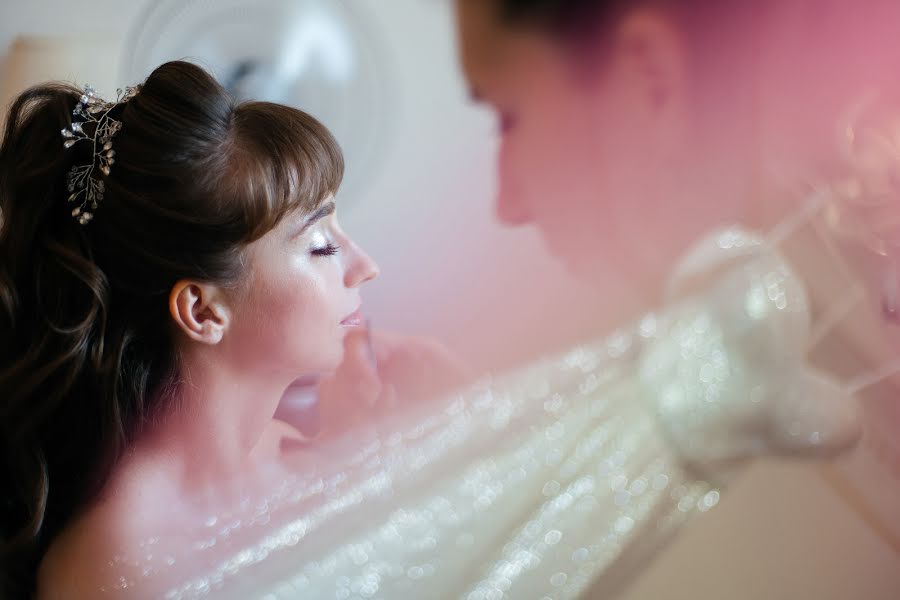 Fotógrafo de casamento Lyudmila Denisenko (melancolie). Foto de 16 de julho 2021