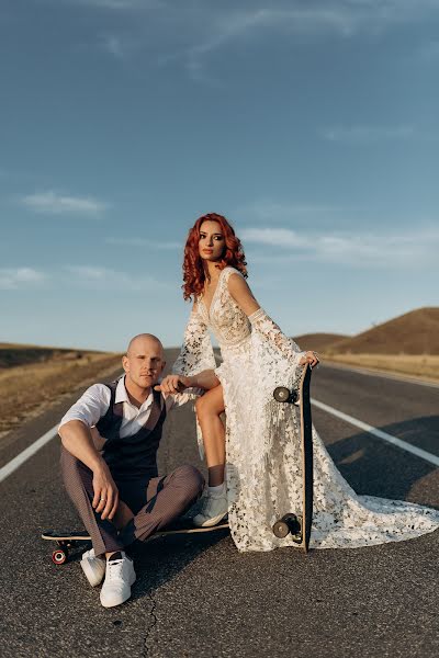 Wedding photographer Oleg Danilov (danilovph). Photo of 25 November 2019