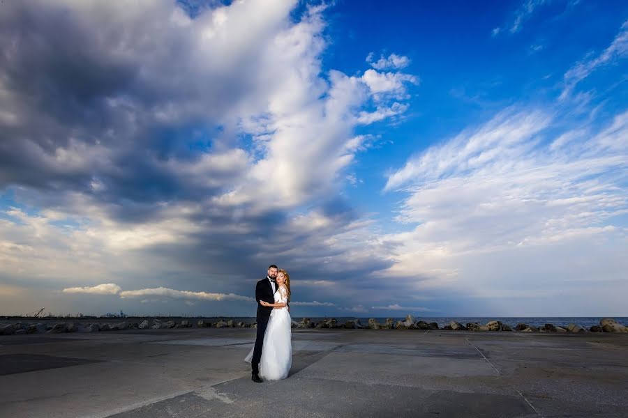 Fotógrafo de casamento Decebal Matei (decebalmatei). Foto de 18 de maio 2018