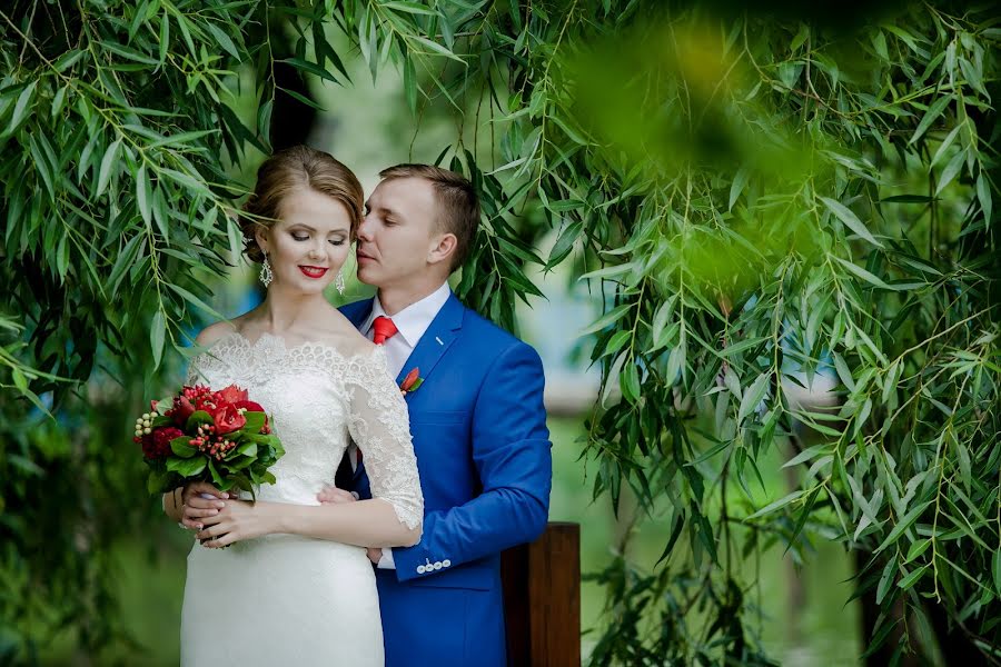 Fotógrafo de casamento Svetlana Aleksandrovna (svetlanatarasova). Foto de 17 de março 2019