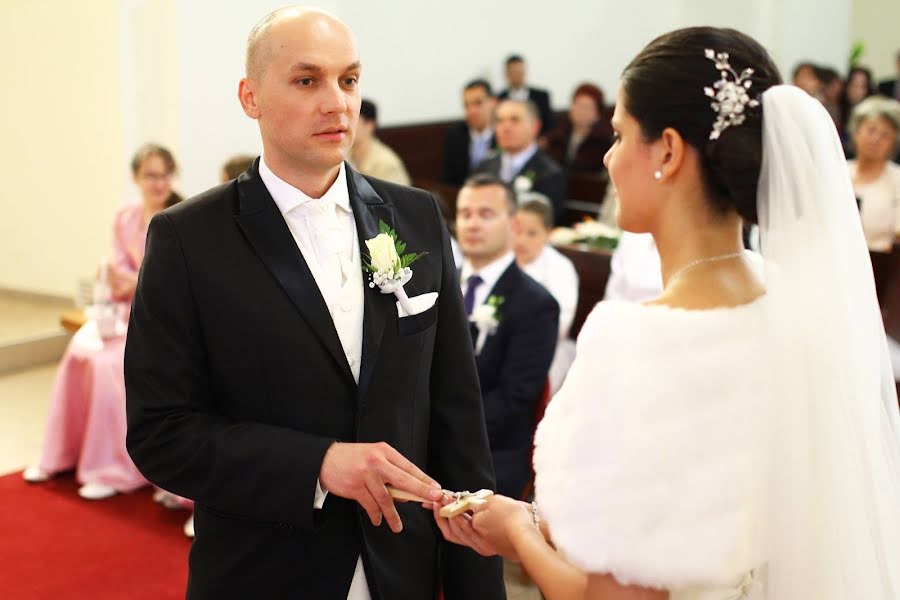 Wedding photographer Richárd Hrubi (rucsesz). Photo of 3 March 2019