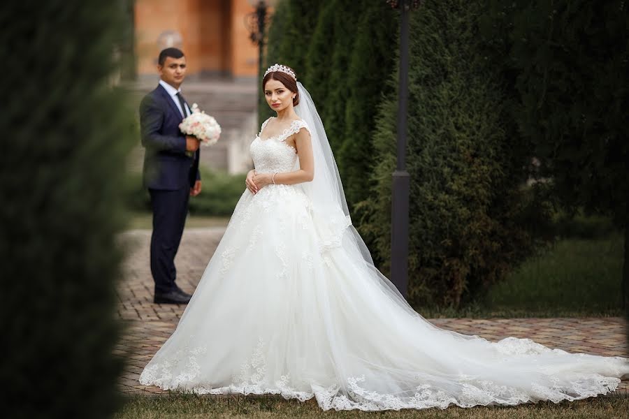 Wedding photographer Aleksey Mostovoy (palmera300991). Photo of 22 May 2019