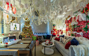 The 'Elf'-inspired suite at the Wyndham Midtown 45 hotel in Manhattan, New York, is a Christmas movie come to life.