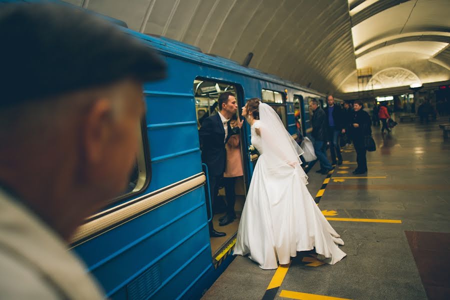 Fotógrafo de bodas Kseniya Grobova (kseniagrobova). Foto del 10 de noviembre 2017