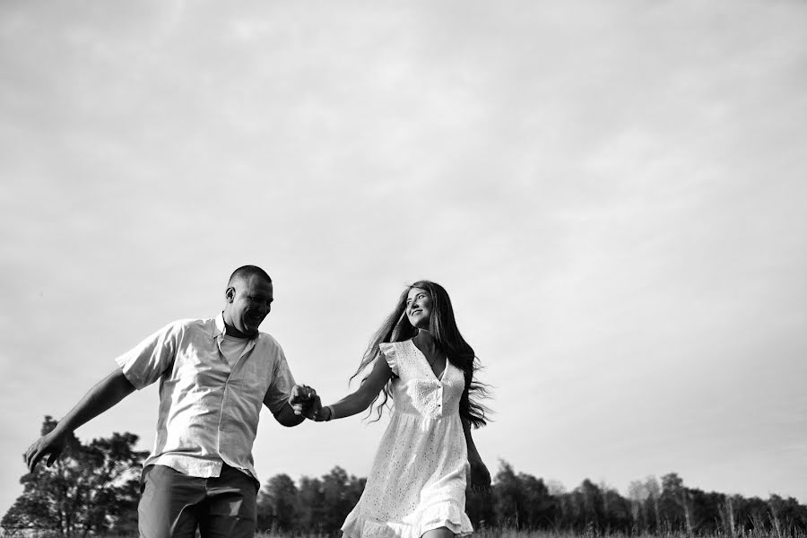 Fotógrafo de bodas Dmitriy Peteshin (dpeteshin). Foto del 4 de junio 2021