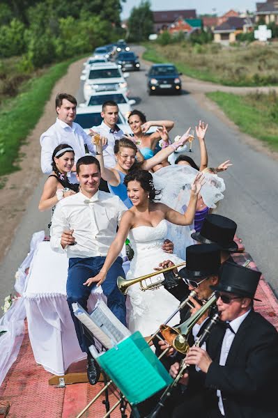 Fotografo di matrimoni Dmitriy Kuznecov (zzzdim). Foto del 17 gennaio 2014