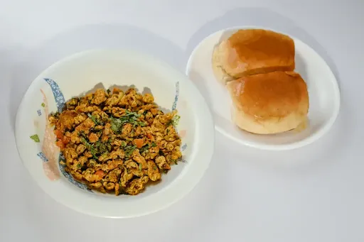 Egg Bhurji [2 Eggs] [2 Pav]