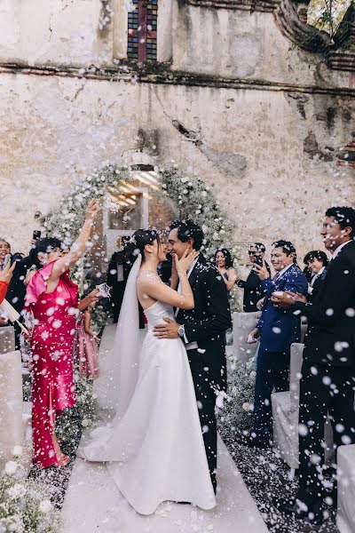 Fotógrafo de casamento Carolin Voelker (caritophoto). Foto de 17 de novembro 2023