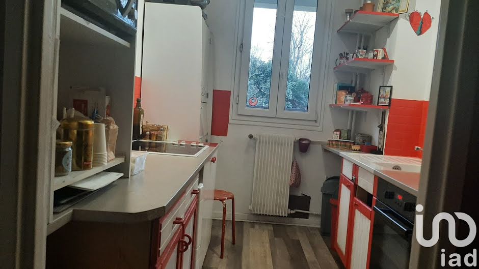 Vente appartement 6 pièces 105 m² à Rosny-sous-Bois (93110), 270 000 €